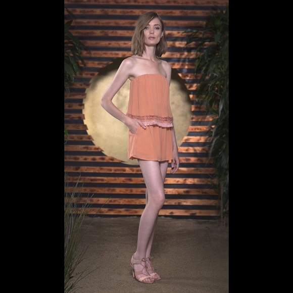 The Jetset Diaries Javasu Romper NWOT - Picture 2 of 11